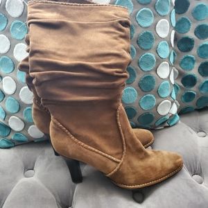 SUEDE SLOUCH BOOTS